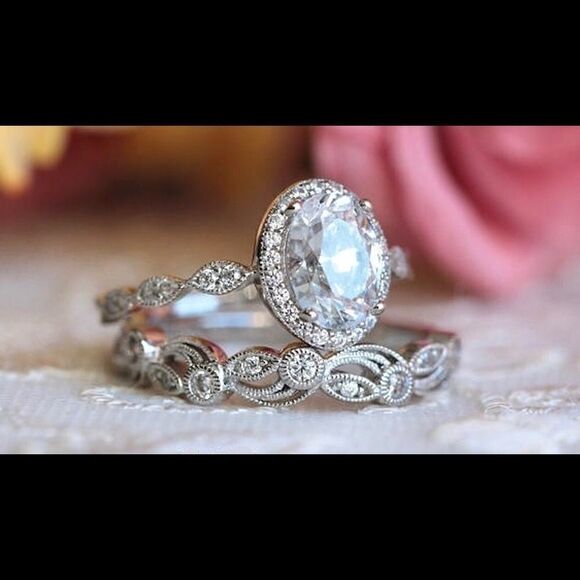 Romantic Princess CZ Diamond Ring set - Picture 1 of 5